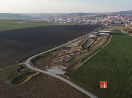 Prodej pozemku pro komerční výstavbu, 10 000 m²