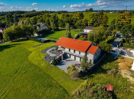 Prodej domu/vily, 298 m²