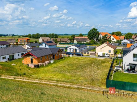 Prodej pozemku pro bydlení, 827 m²