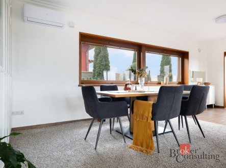 Prodej domu/vily, 288 m²