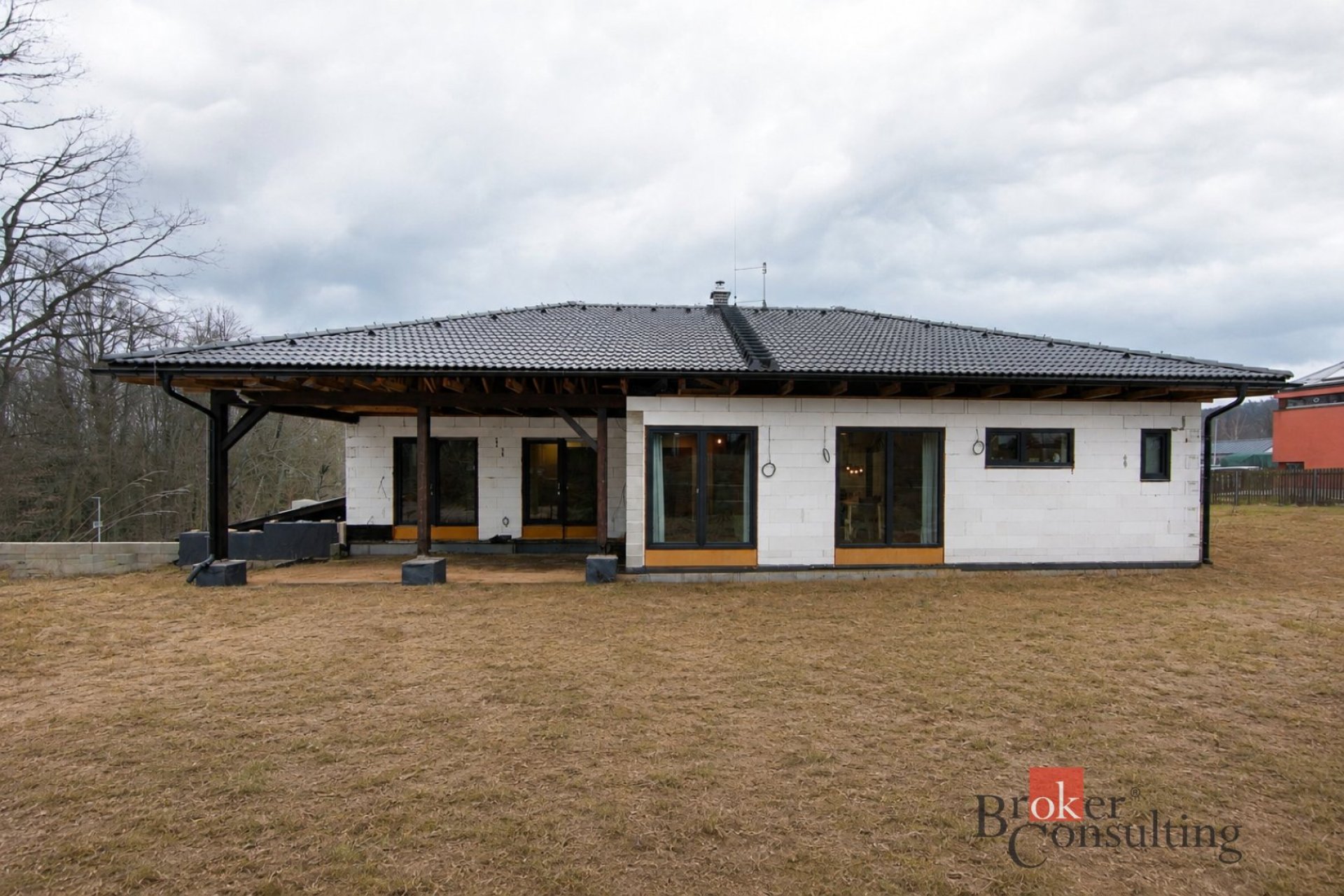 Moderní rodinný dům 5+kk v klidné lokalitě Lokte – Nad Hájovnou