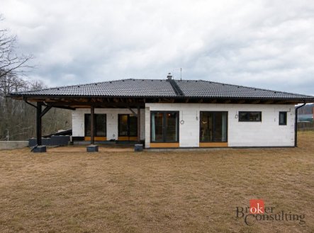 Prodej domu/vily, 196 m² obrázek