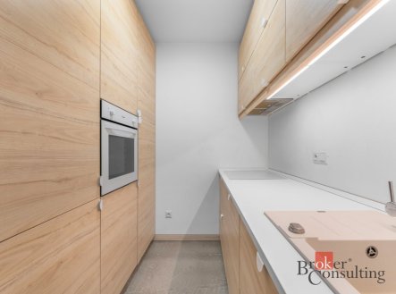 Prodej bytu, 2+kk, 44 m²