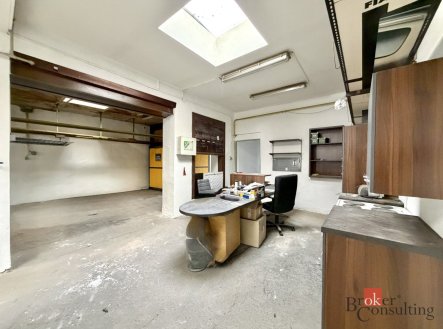 Prodej komerčního objektu, sklad, 260 m²