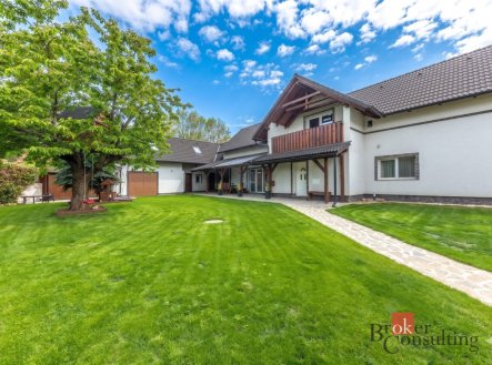Prodej domu/vily, 291 m²