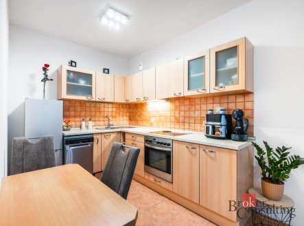 Prodej bytu, 1+kk, 87 m²