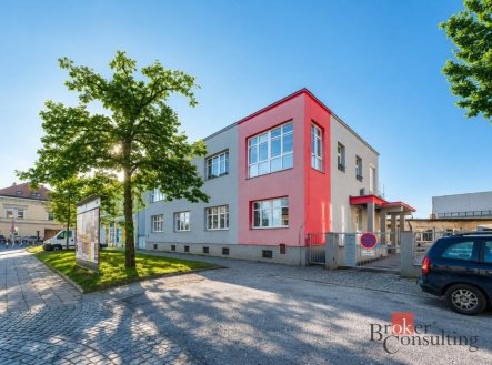 Prodej - komerční objekt, jiný, 395 m²