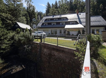 Prodej komerčního objektu, jiný, 640 m²