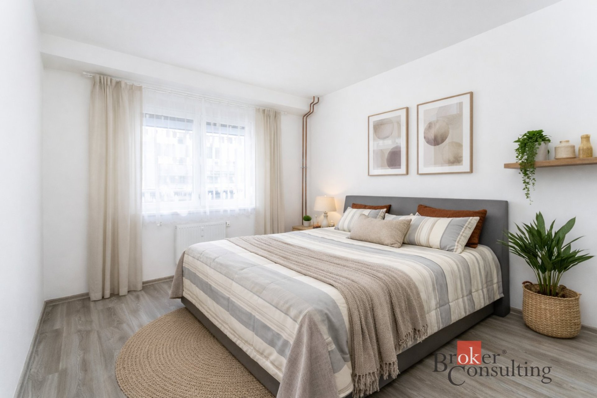 Prostorný byt 2+1, 72 m², s potenciálem přestavby na 3+kk, Praha 9 – Libeň