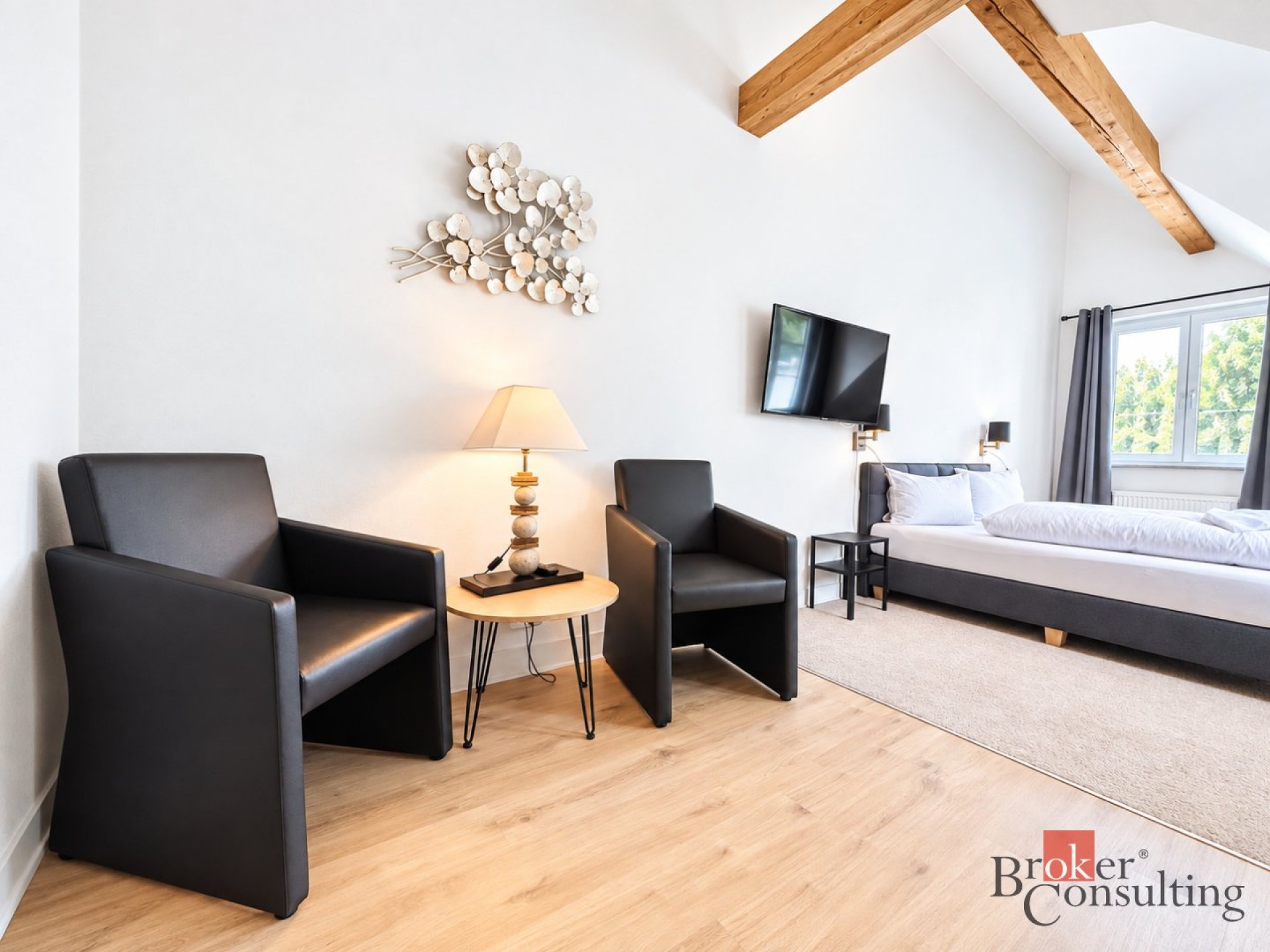 Vybavený apartmán s vlastním parkovacím stáním v Rokytnici nad Jizerou