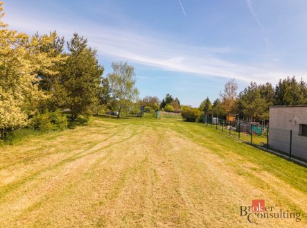 Prodej pozemku pro bydlení, 2 357 m²