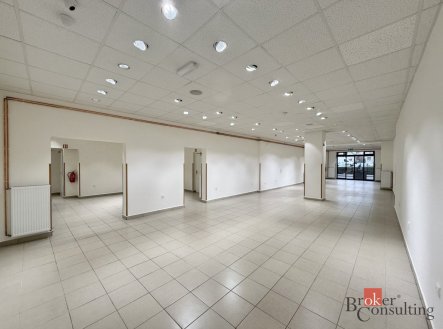 Pronájem komerčního objektu, jiný, 200 m²