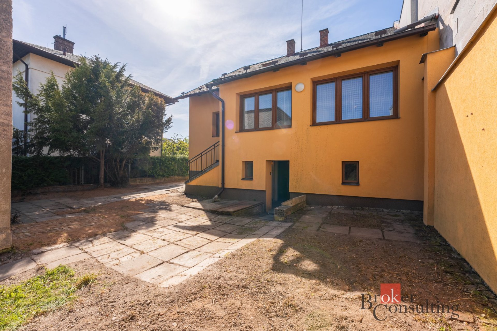 Prodej rodinného domu v žádané lokalitě Nový Hradec Králové