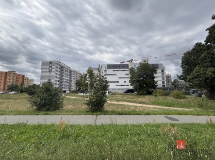 Pronájem pozemku pro komerční výstavbu, 1 698 m²