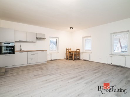 Pronájem bytu, 2+kk, 60 m²