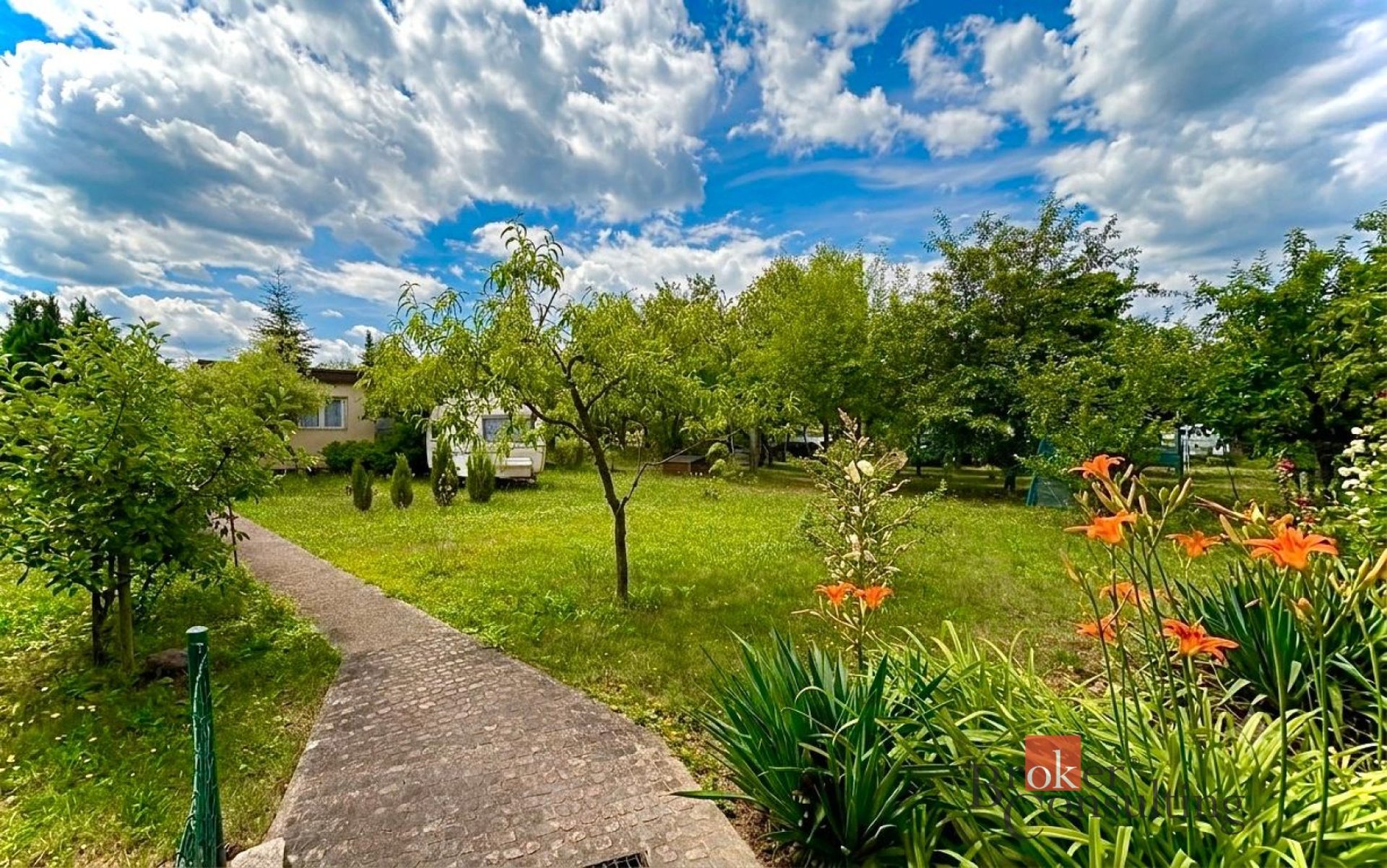 Prodej zahrady 392 m² s chatou, studnou a klidným zázemím – Louny, Tůně