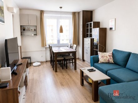 Pronájem bytu, 2+1, 52 m²