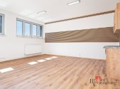 Pronájem komerčního objektu, administrativní budova, 80 m²