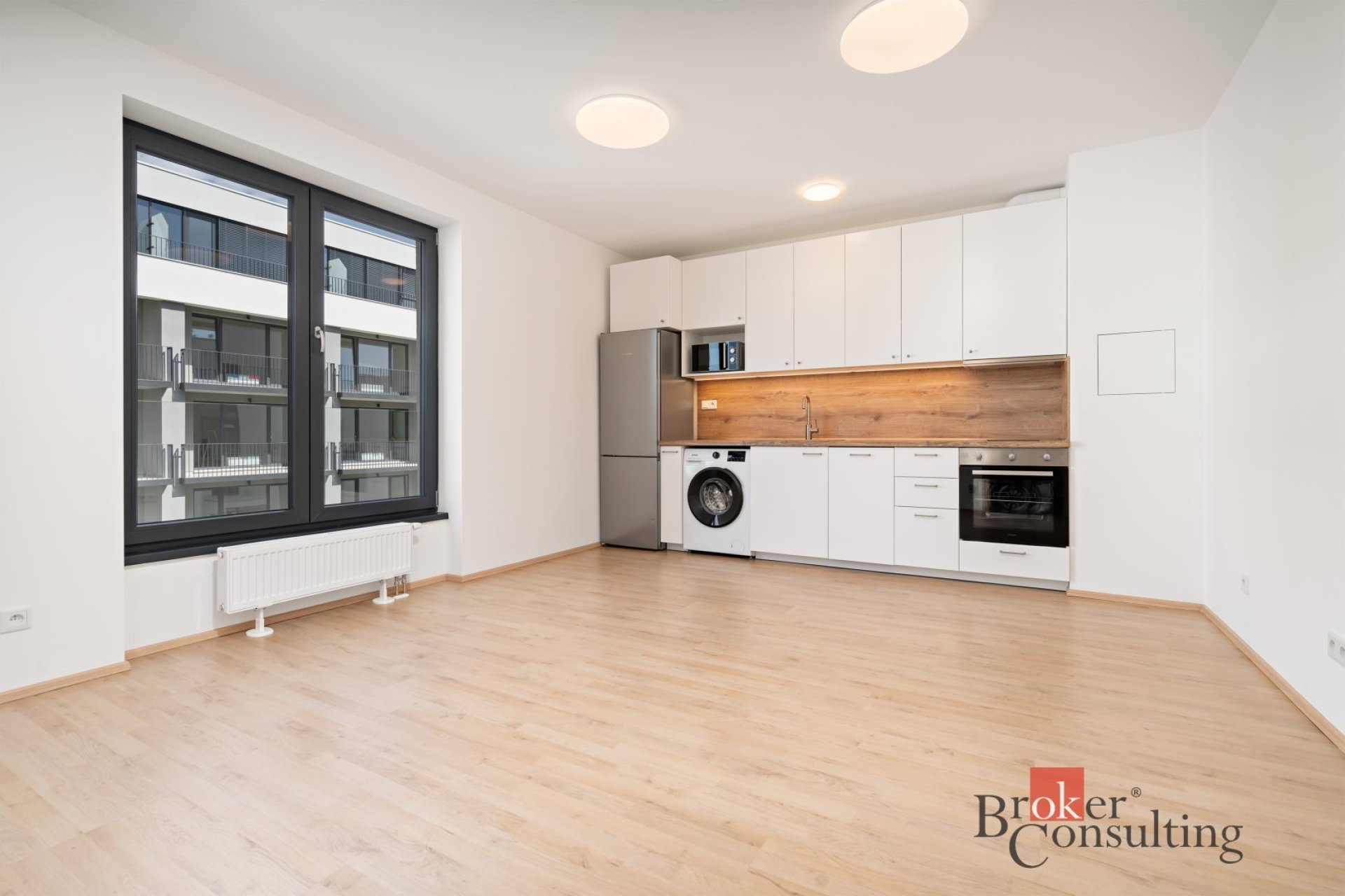 Pronájem, byty/1+kk, 26.46 m2, Železná 3068/18, Jižní Předměstí, 30100 Plzeň, Plzeň-město [ID 86996]