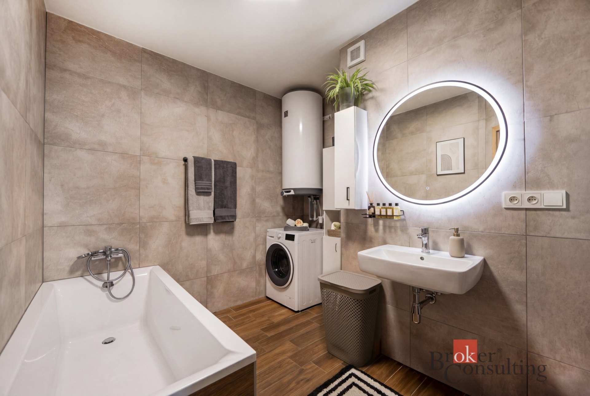 Prodej, byty/4+kk, 80 m2, 33023 Vochov, Plzeň-sever [ID 87377]