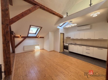 Pronájem bytu, 2+kk, 67,05 m² obrázek
