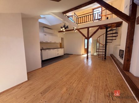 Pronájem bytu, 2+kk, 67,05 m²