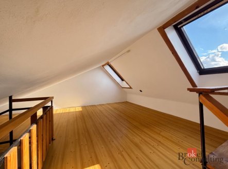 Pronájem bytu, 2+kk, 67,05 m²