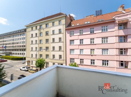 Pronájem bytu, 1+1, 56 m²