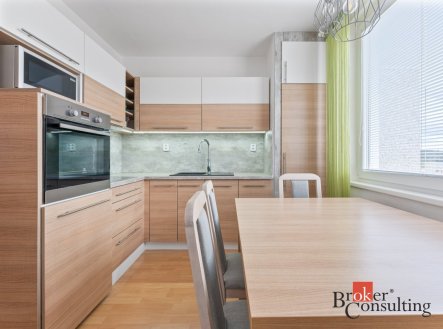 Prodej bytu, 3+1, 76 m²