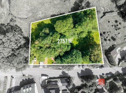 Prodej pozemku pro bydlení, 2 757 m²