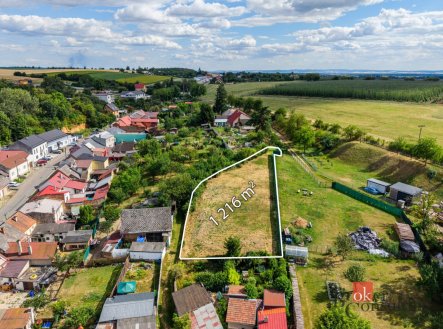 Prodej pozemku pro bydlení, 1 216 m²