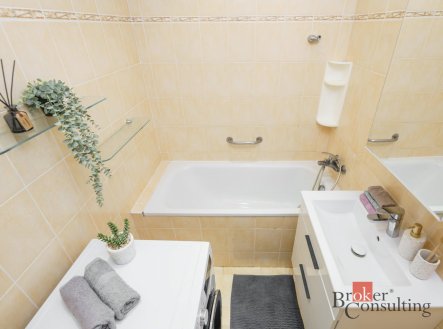 Prodej bytu, 3+kk, 70 m²