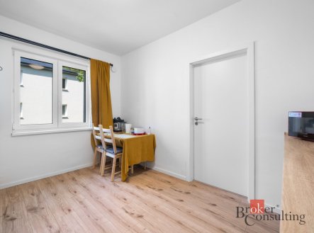 Prodej bytu, 1+1, 37 m²