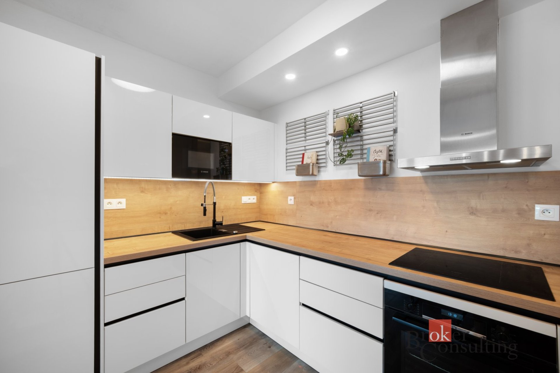 Prodej, byty/2+kk, 60.8 m2, Selská, 61400 Brno, Brno-město [ID 87057]