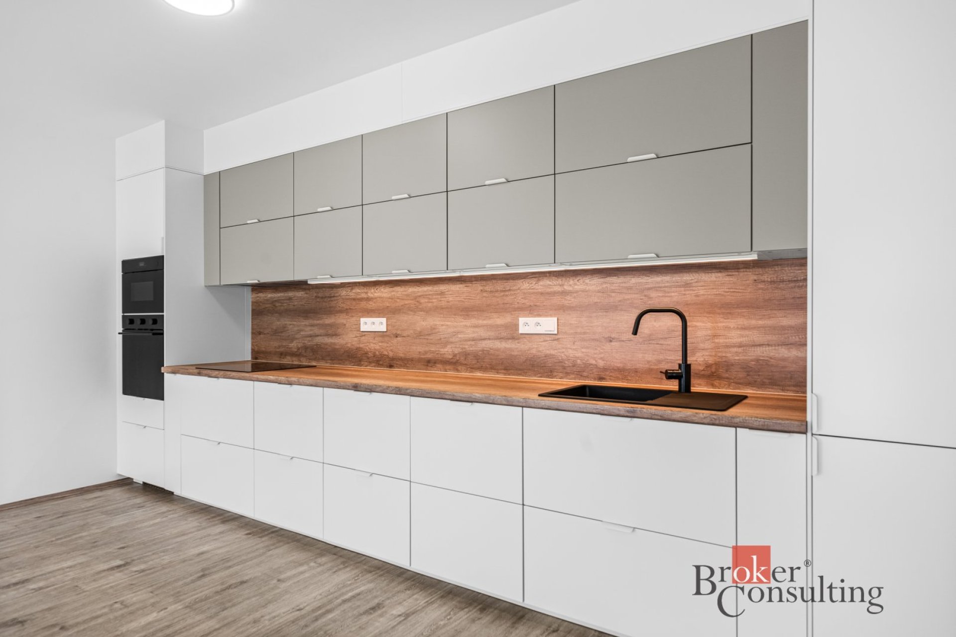 Pronájem, byty/3+kk, 75 m2, Pšeničná 1728, 26801 Hořovice, Beroun [ID 88124]