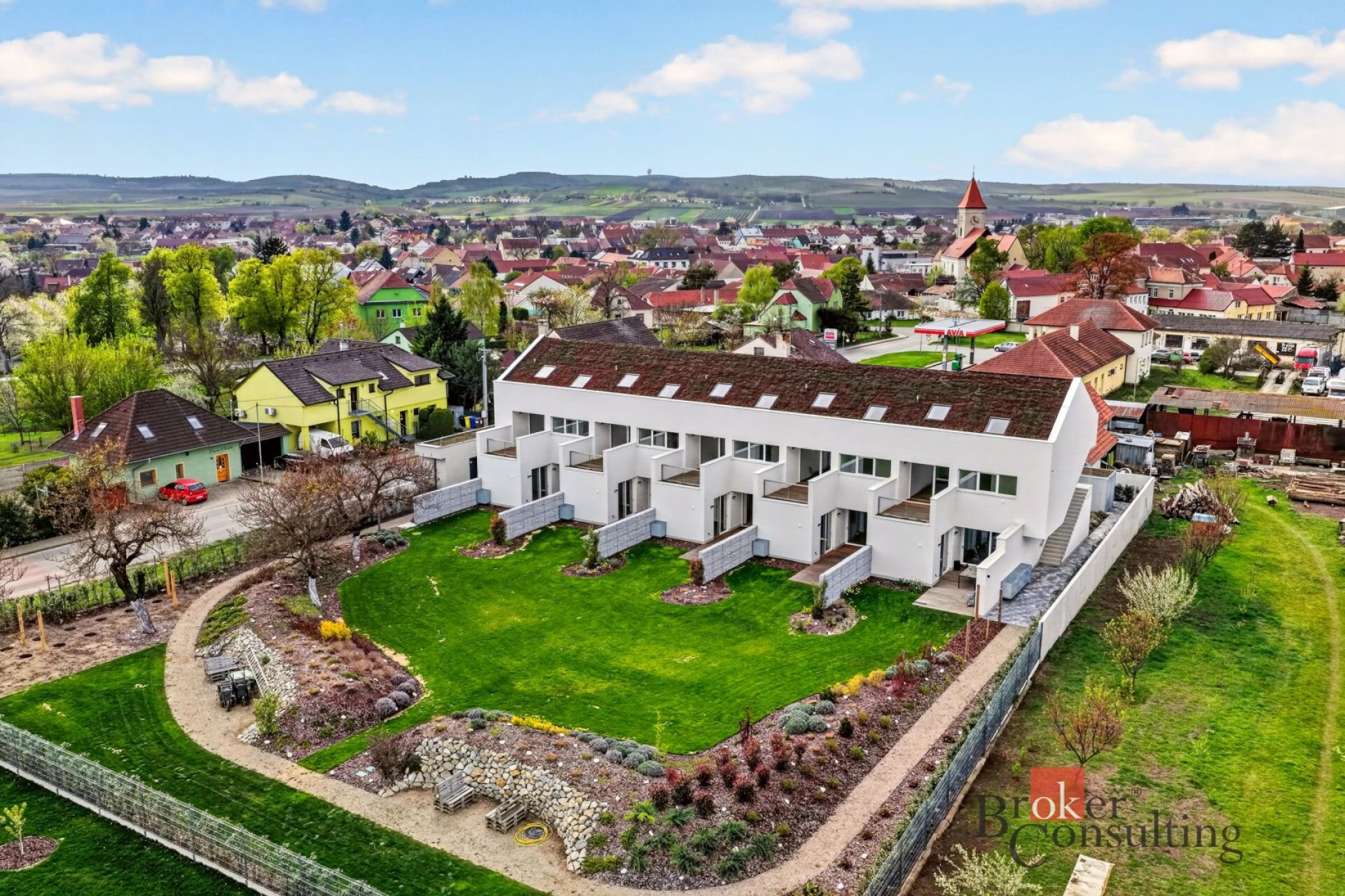 Prodej, byty/3+kk, 93 m2, Rudé armády 749, 69185 Dolní Dunajovice, Břeclav [ID 86288]