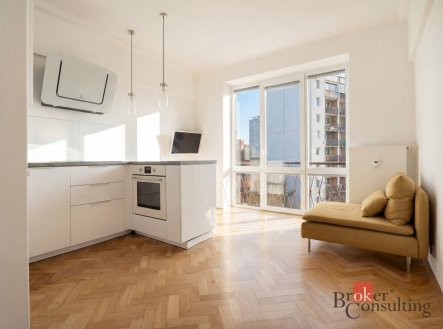 Pronájem bytu, 3+kk, 57 m²