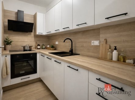 Pronájem bytu, 2+kk, 37 m²