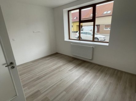 Pronájem bytu, 1+kk, 23 m²