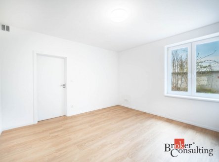 Pronájem bytu, 2+kk, 37 m²