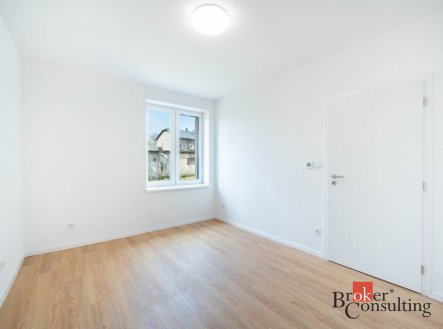 Pronájem bytu, 2+kk, 37 m²