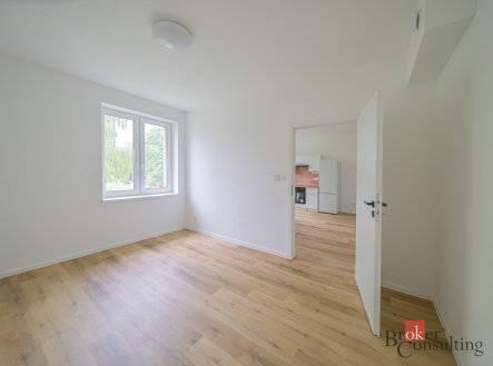 Pronájem bytu, 2+kk, 38 m²