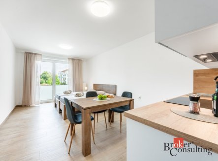 Pronájem bytu, 1+kk, 33 m²