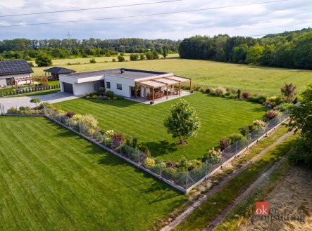 Prodej pozemku pro bydlení, 1 944 m²