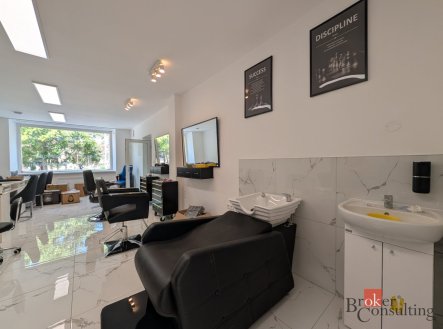 Pronájem komerčního objektu, jiný, 60 m²