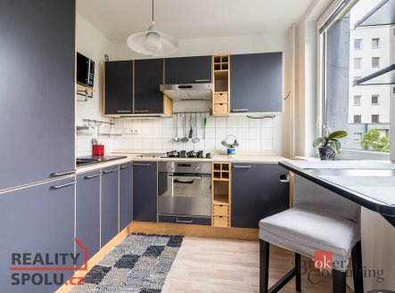 Pronájem bytu, 1+kk, 32,5 m²