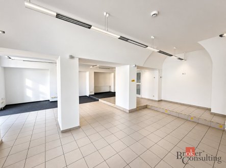 Pronájem - komerční objekt, administrativní budova, 180 m² obrázek