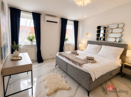Prodej bytu, 4+kk, 200 m²