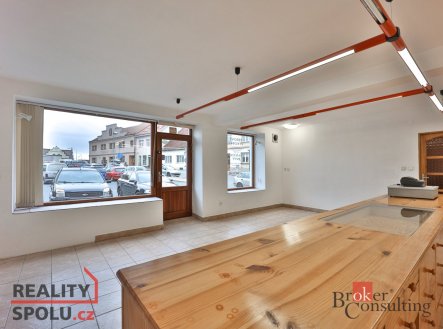 Pronájem komerčního objektu, jiný, 100 m²