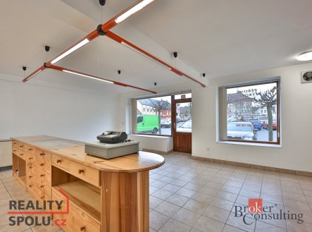 Pronájem komerčního objektu, jiný, 100 m²